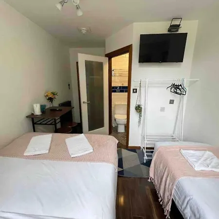 Nd - Hyde Park Hotel London