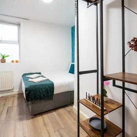 Nd - Hyde Park Hotel London