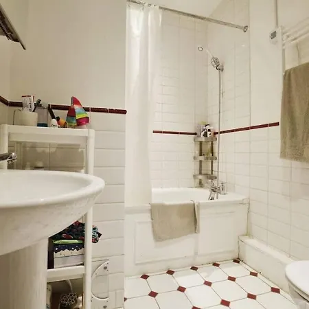 Charming West Your Urban Oasis * London