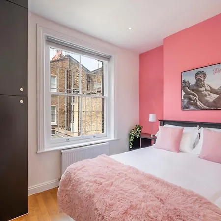 Dionysus' Den - Fitzrovia By Frankie Says London