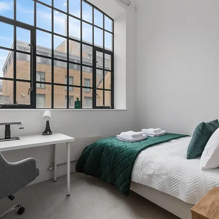 London, Kings Cross, Minutes From Station! Apartment *