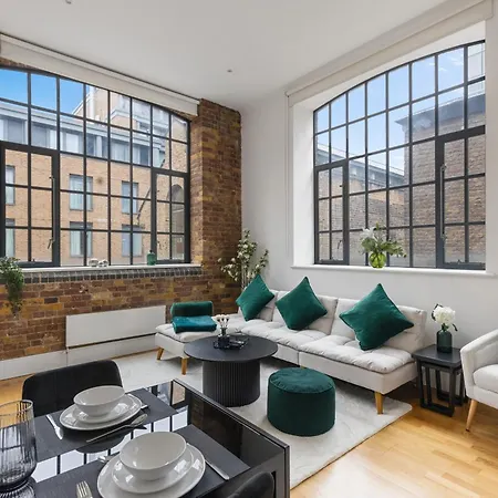 London, Kings Cross, Minutes From Station! Apartment London
