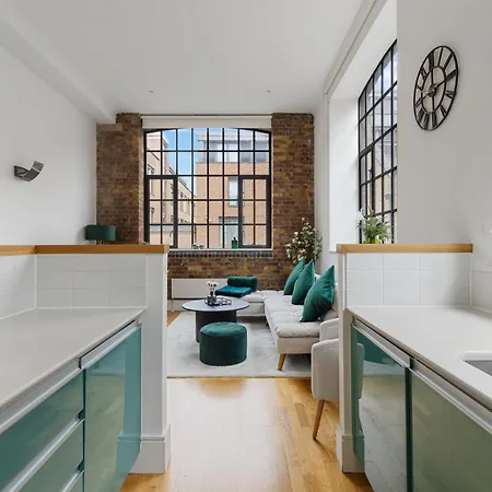 London, Kings Cross, Minutes From Station! Apartment London