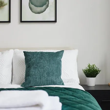 London, Kings Cross, Minutes From Station! *