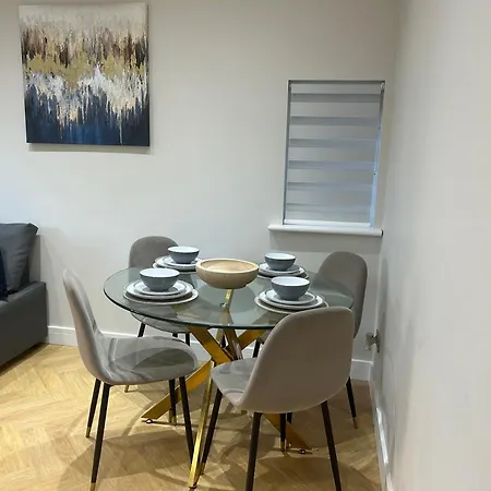 Luxury 2 Bed With Garden Near Tottenham Hale * London