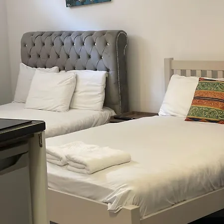 Quadruple With Outdoor Space Near King's Cross * London