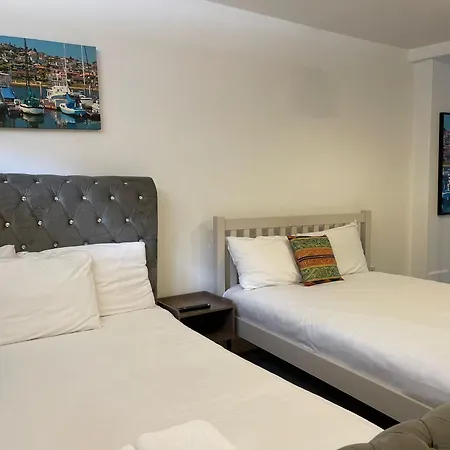 Quadruple With Outdoor Space Near King's Cross Apartment London