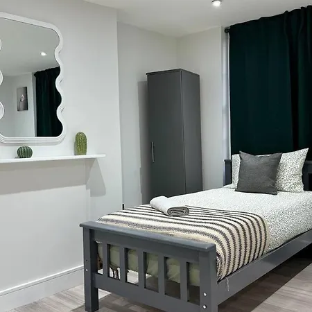 Apartment One Bedroom In Camden