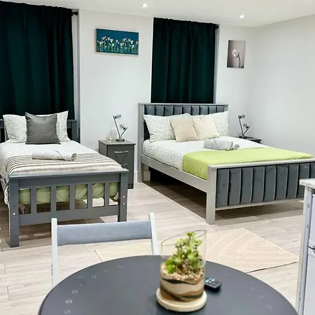Apartment One Bedroom In Camden *