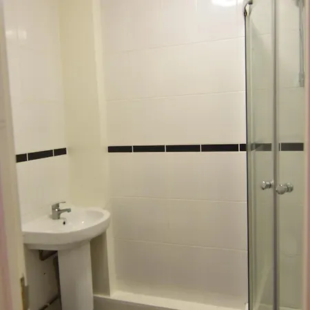 Quadruple With Outdoor Space Near King's Cross Apartment London