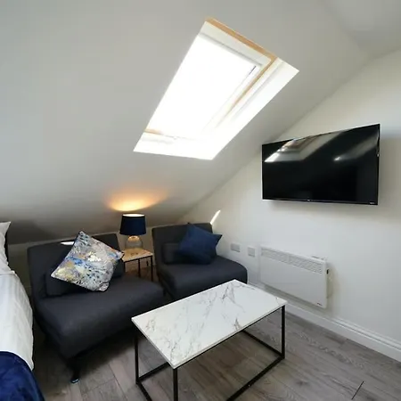 7 Apartment