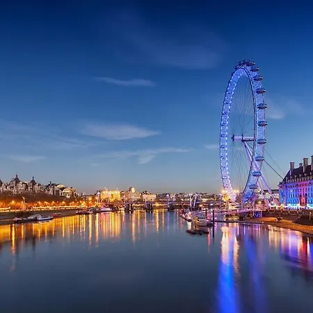 7 Apartment London