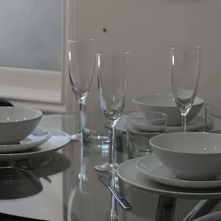 Apartment 1 London