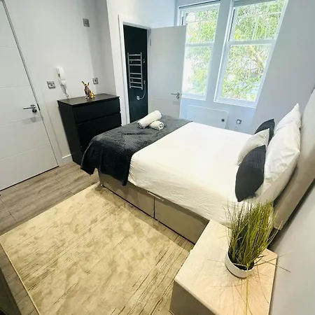 Sw18 Great Location Perfect For Tourist Maison d'hôtes