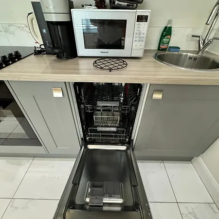 Apartment N C -marylebone-bakerstreet-mayfair-marblearch-oxfordstreet-coventgarden London