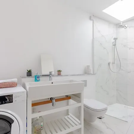 Industrial Chic 1bd House By Kings Cross London