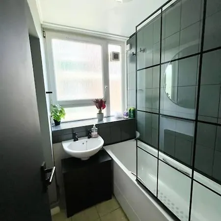 New Deluxe 2bed Beautiful Old St London