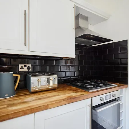 The Putney Classic - Trendy 2bdr Flat Appartement