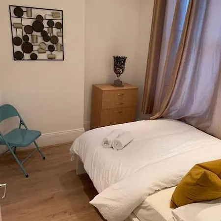 Lovely 3 Bed Flat In Maida Vale Apartment London