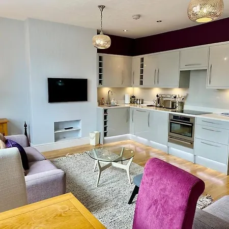 Cozy Family Flat In * Twickenham