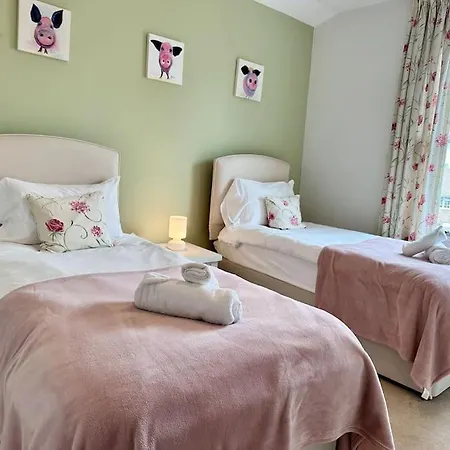 Cozy Family Flat In