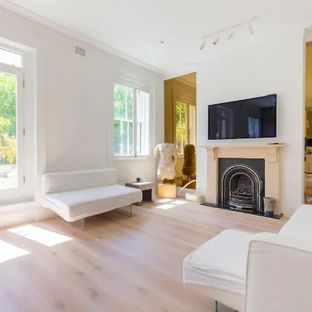 Appartamento Lavish 1bd By Hyde Park Londra