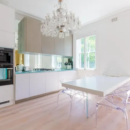Appartamento Lavish 1bd By Hyde Park Londra