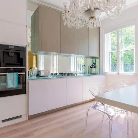 Lavish 1bd By Hyde Park Appartamento *