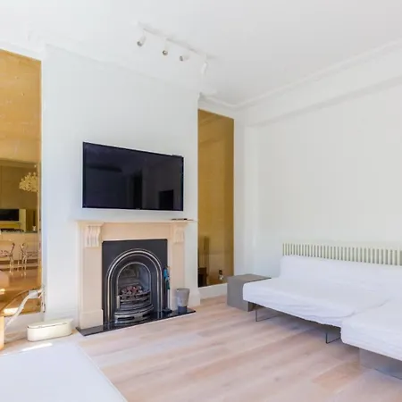 Lavish 1bd By Hyde Park