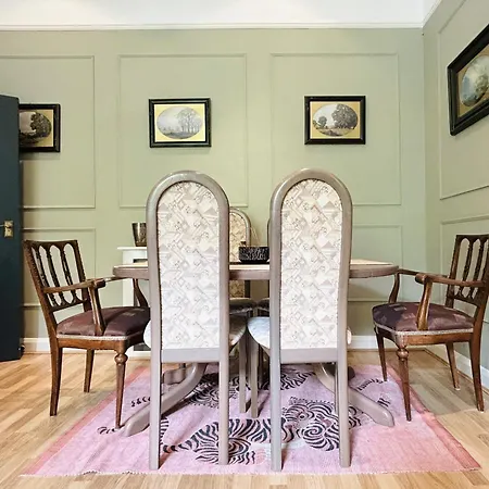 Apartment Kensington Grand