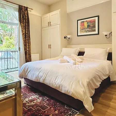 Kensington Grand *