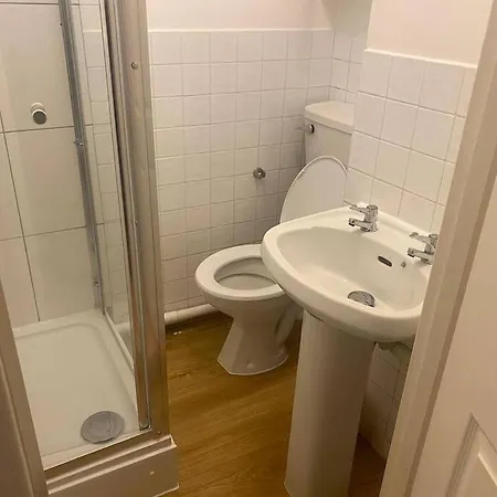 ✰free Private Parking✰80s Retro 1bedroom Serviced Canary Wharf Perfect For Families Business & Leisure Guests * London