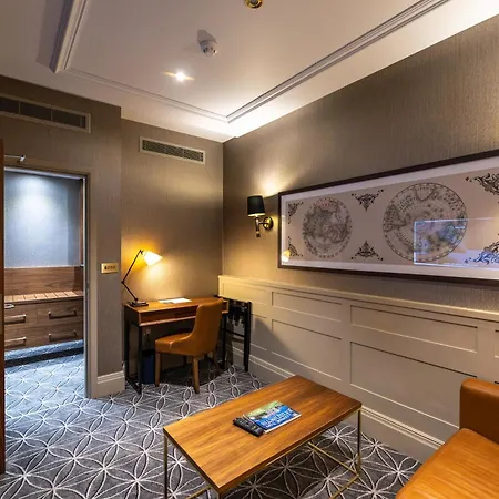 Szálloda 100 Queen's Gate London, Curio Collection By Hilton 5*