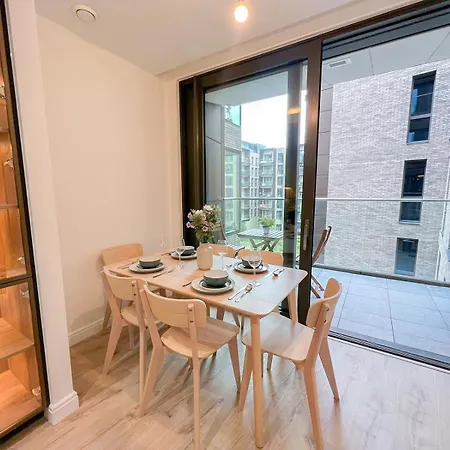 Appartamento Lavish 2 Bedroom Flat With Private Balcony In Clerkenwell, Barbican *