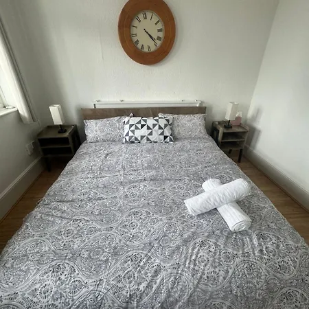Guest house Master Grove *