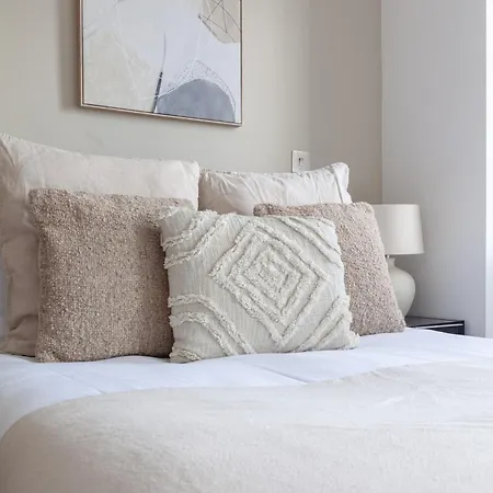 The Limehouse Collection Apartment *