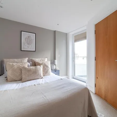 Apartment The Limehouse Collection
