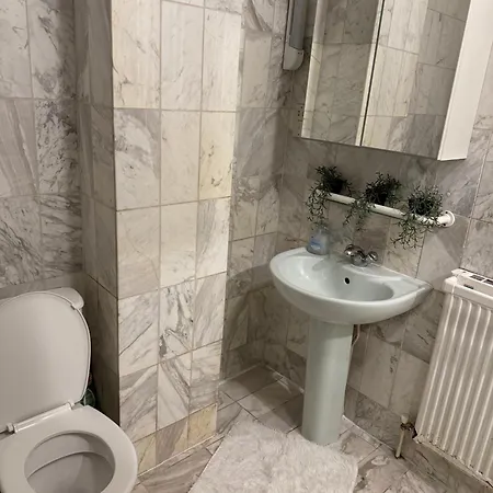 And Affordable Flat For 6 People In Zone 1 - Baker Street - With Breakfast Included