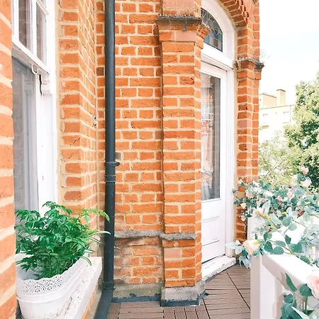 Apartment Kensington 1b1b With Sofa Double Bed Max 4 Guests *
