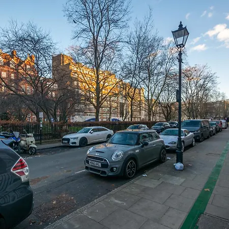 Be - The Russell Square Residences * London
