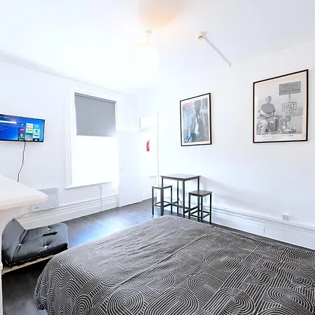 Apartment 3