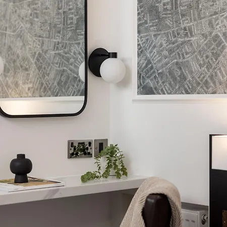 St Giles – A St Giles 3* London