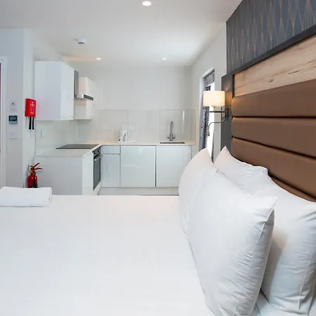 Western Chiswick Palace&suites