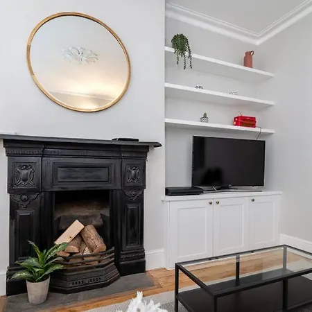 Beautiful & Cosy 1-bedroom In Clapham London