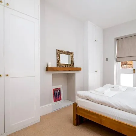 Beautiful & Cosy 1-bedroom In Clapham * London
