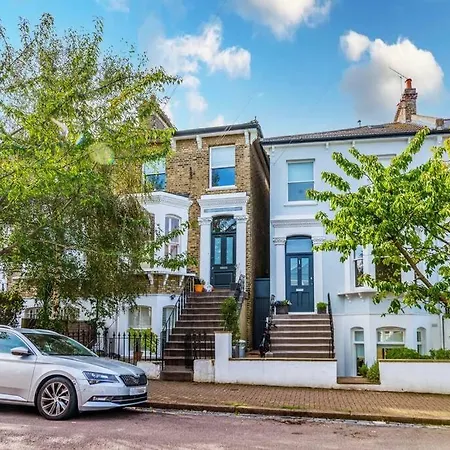 Beautiful & Cosy 1-bedroom In Clapham * London