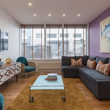 Apartment For - Fitzrovia - By Frankie Says London