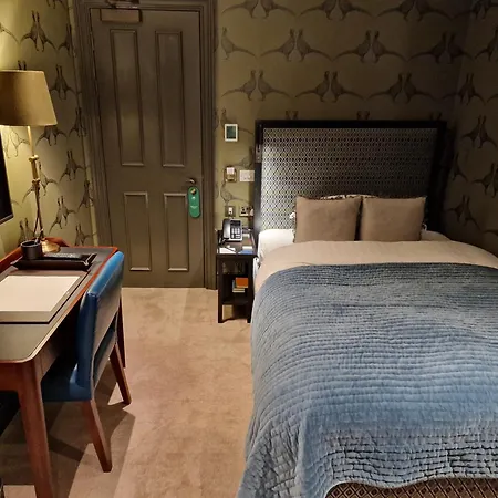 The Of Club Hotel