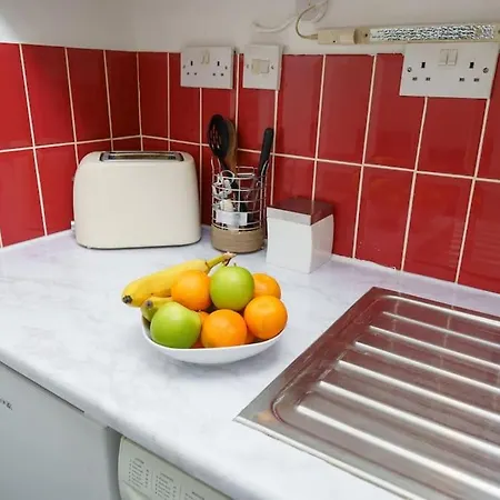 Modern And Luxurious 2 Bed Flat In Fulham Apartment