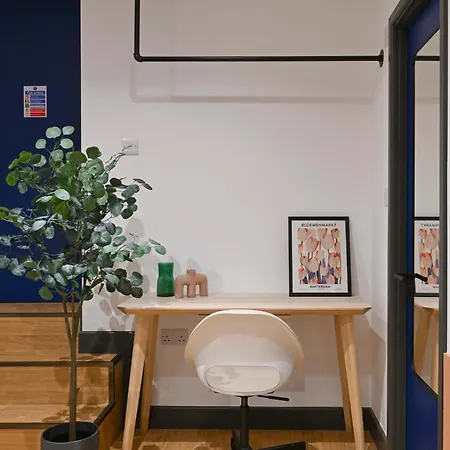 2-bedroom Flat Close To Angel Stn And Regent Canal